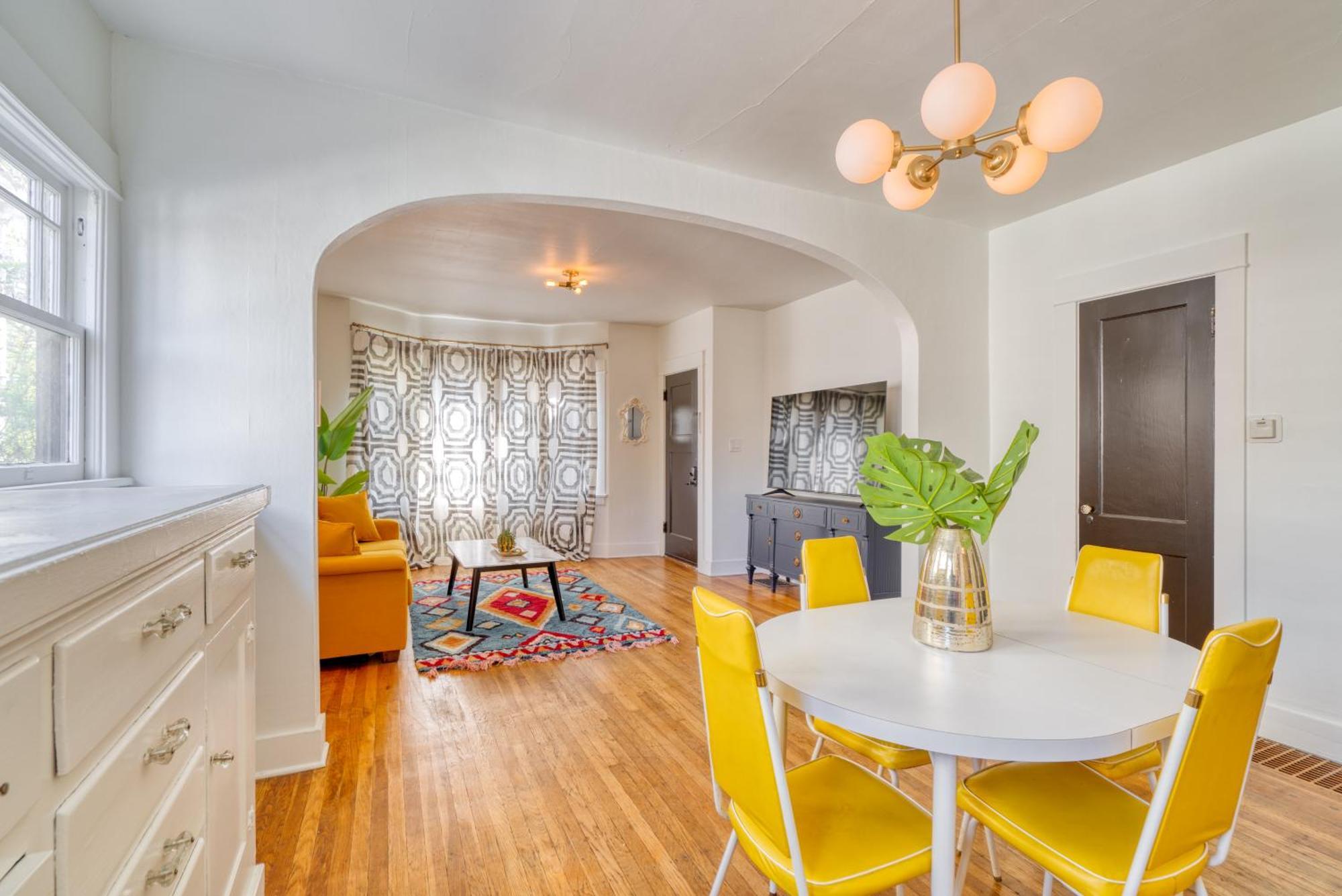 Apartment Collection - Golden Age Of Hollywood - 92 Walkscore