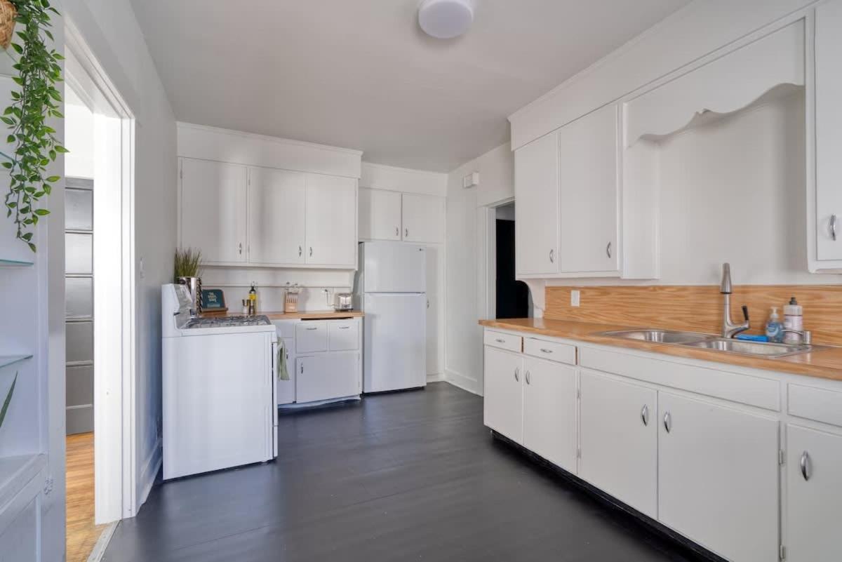 Collection - Golden Age Of Hollywood - 92 Walkscore Apartment *